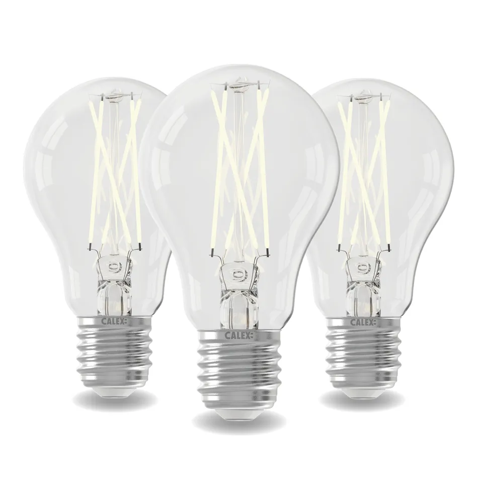 calex-led-lampe-e27-4w-470lm-2700k-warmwei-mit-tag-und-nachtsensor-3er-pack image 1