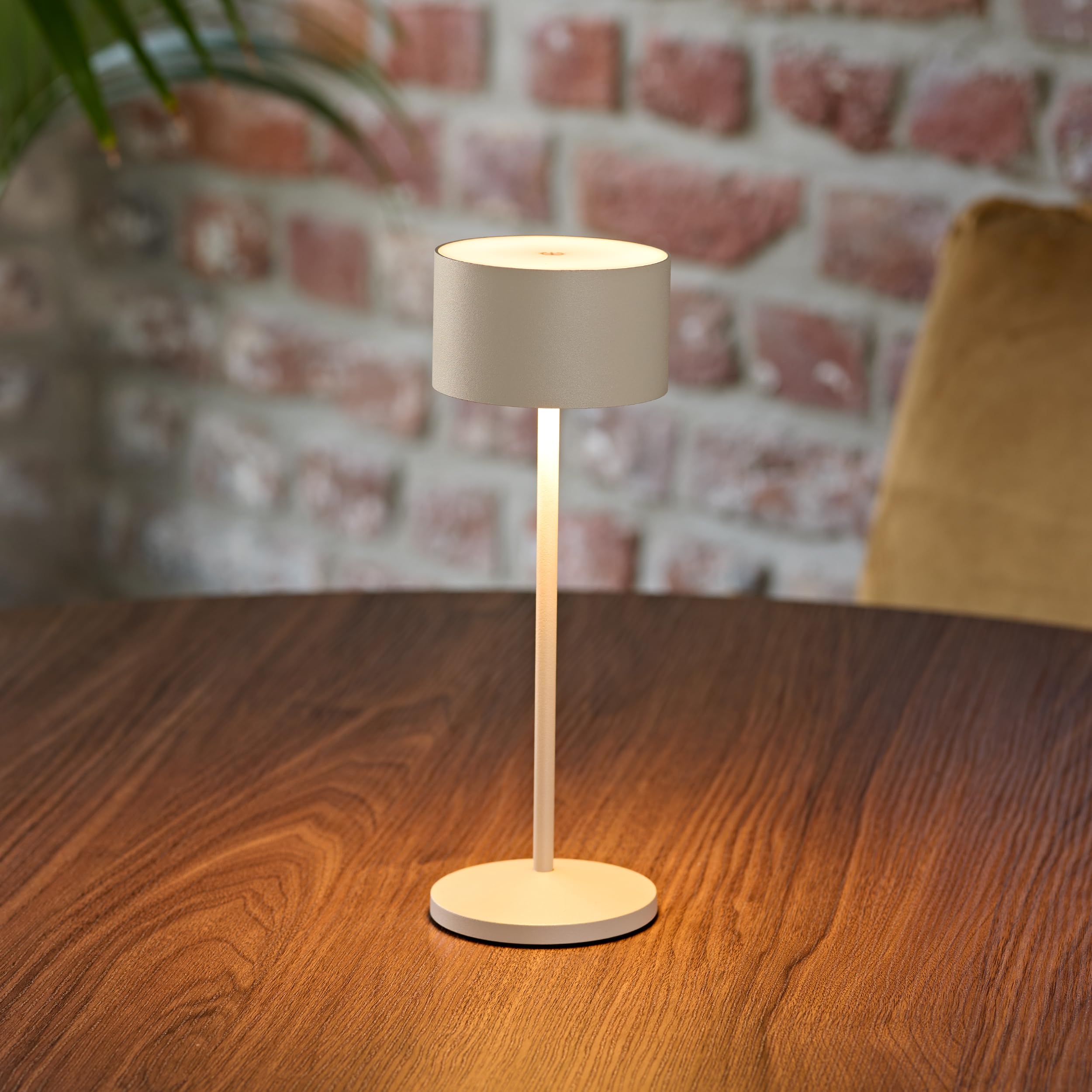 sigor-veluna-led-akku-tischlampe-d-nenbeige-dimmbar-ip44 image 2