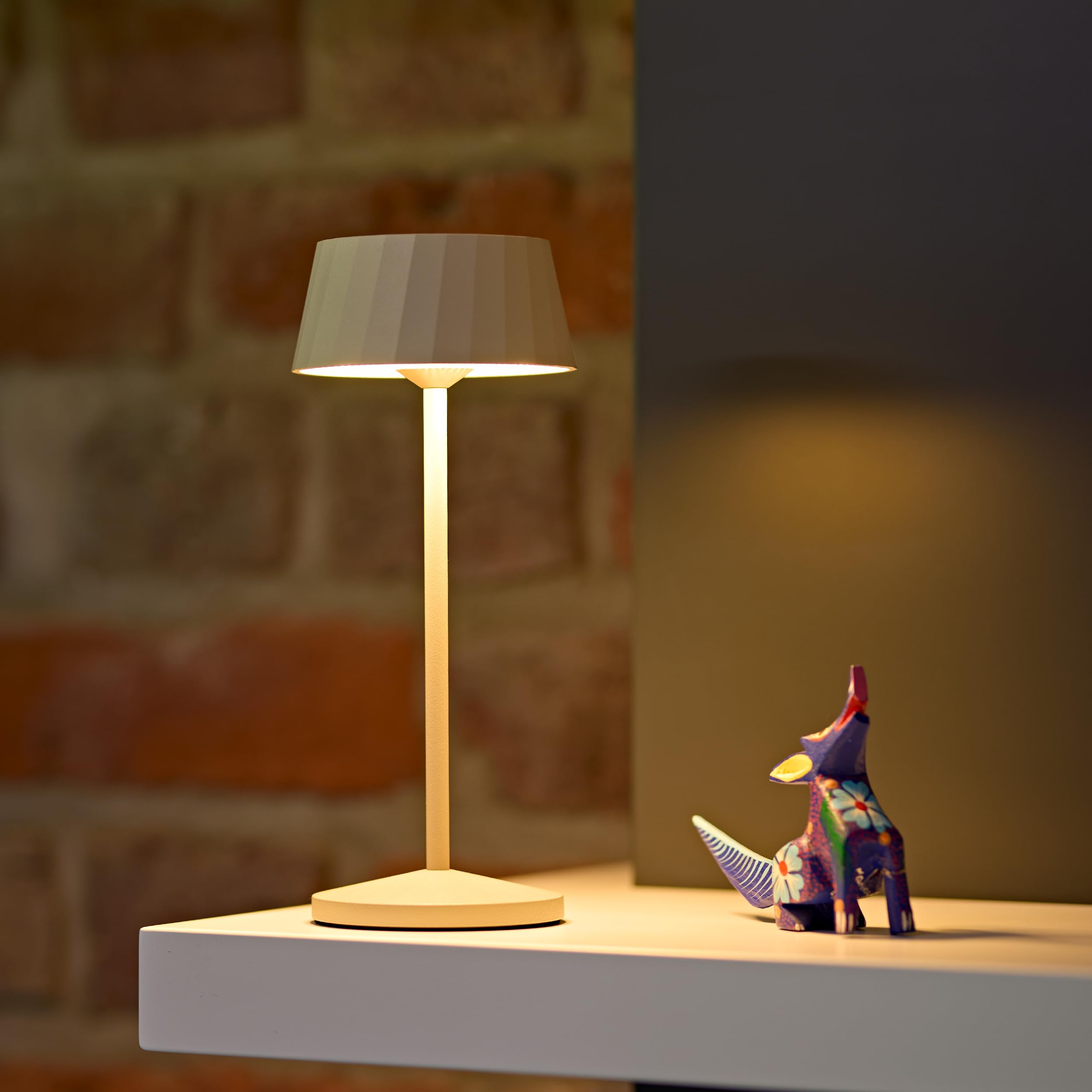 sigor-facetta-led-akku-tischlampe-d-nenbeige-aluminium-ip44 image 7