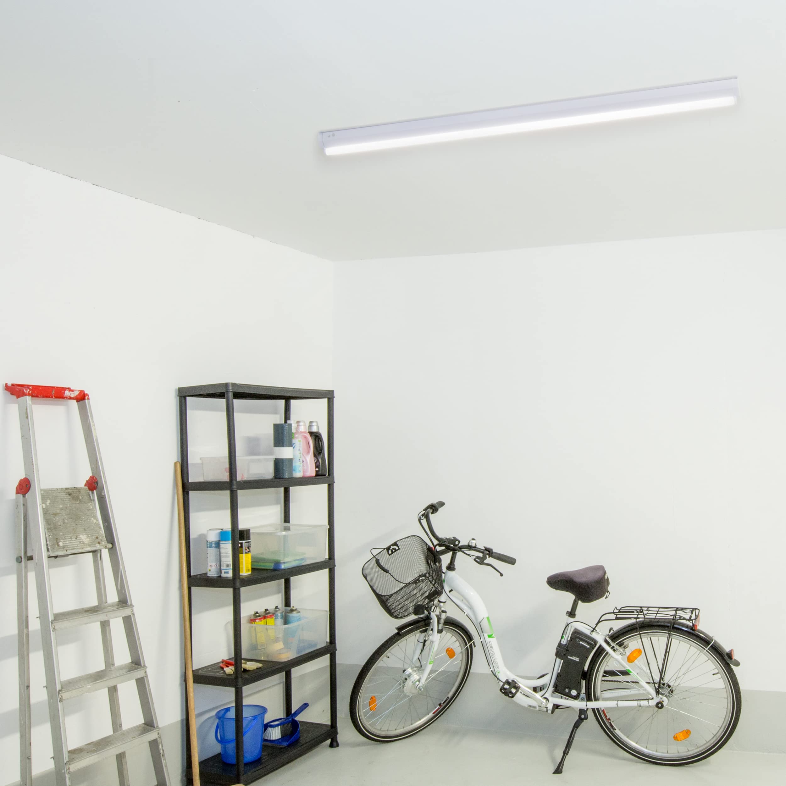 m-ller-licht-basic-1-led-wand-und-deckenleuchte-120-cm-neutralwei image 4